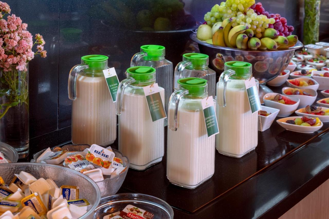 Hotel & Resort Vilar Rural D'Arnes By Serhs Hotels Sant Carles De La Rapita Ngoại thất bức ảnh