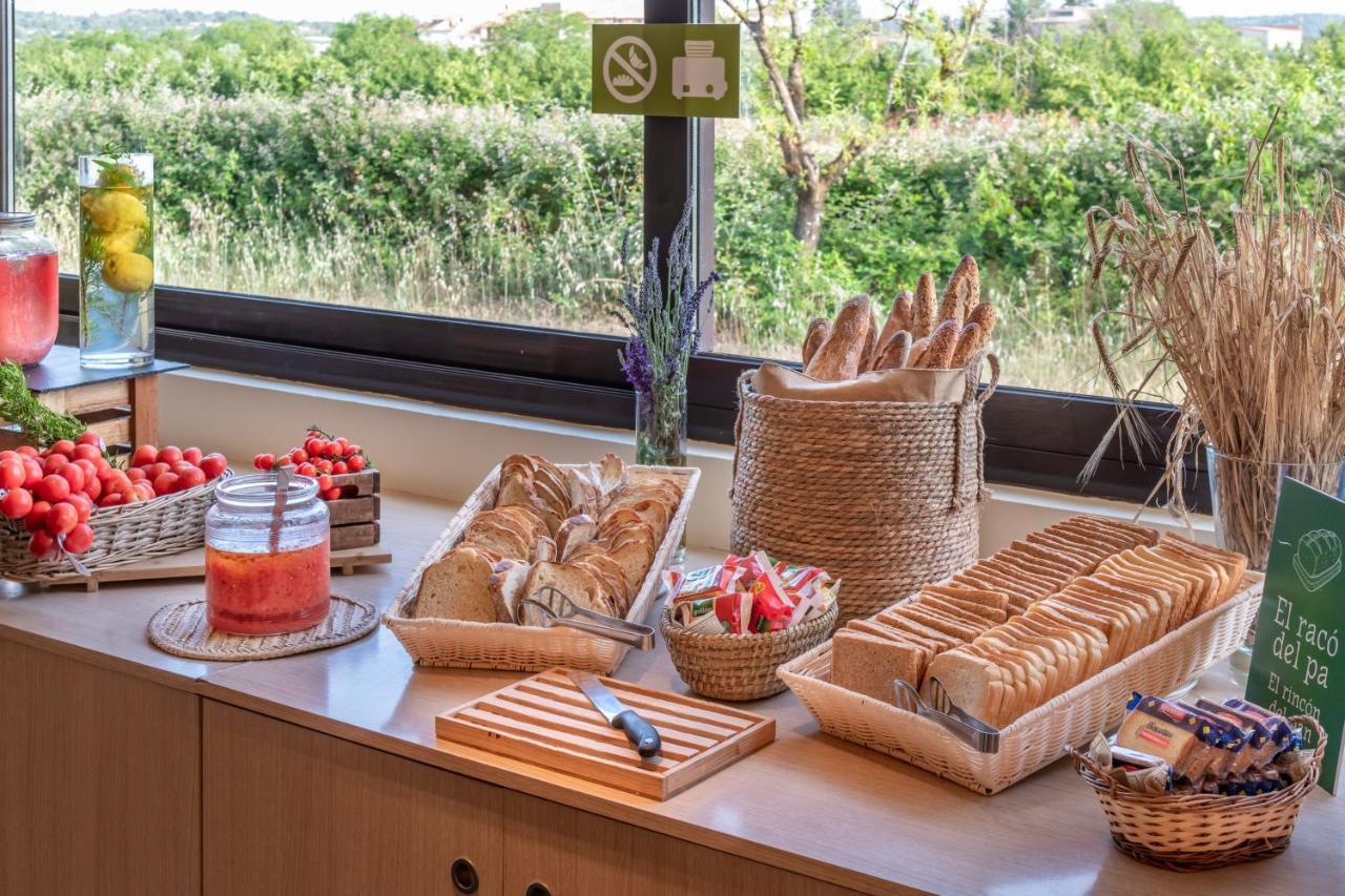 Hotel & Resort Vilar Rural D'Arnes By Serhs Hotels Sant Carles De La Rapita Ngoại thất bức ảnh