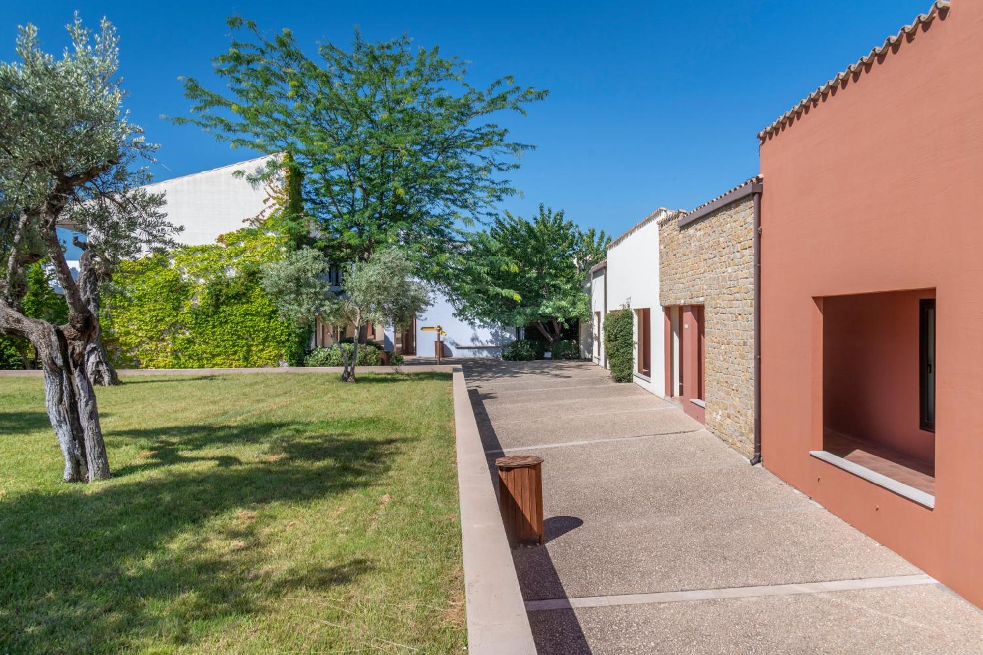 Hotel & Resort Vilar Rural D'Arnes By Serhs Hotels Sant Carles De La Rapita Ngoại thất bức ảnh