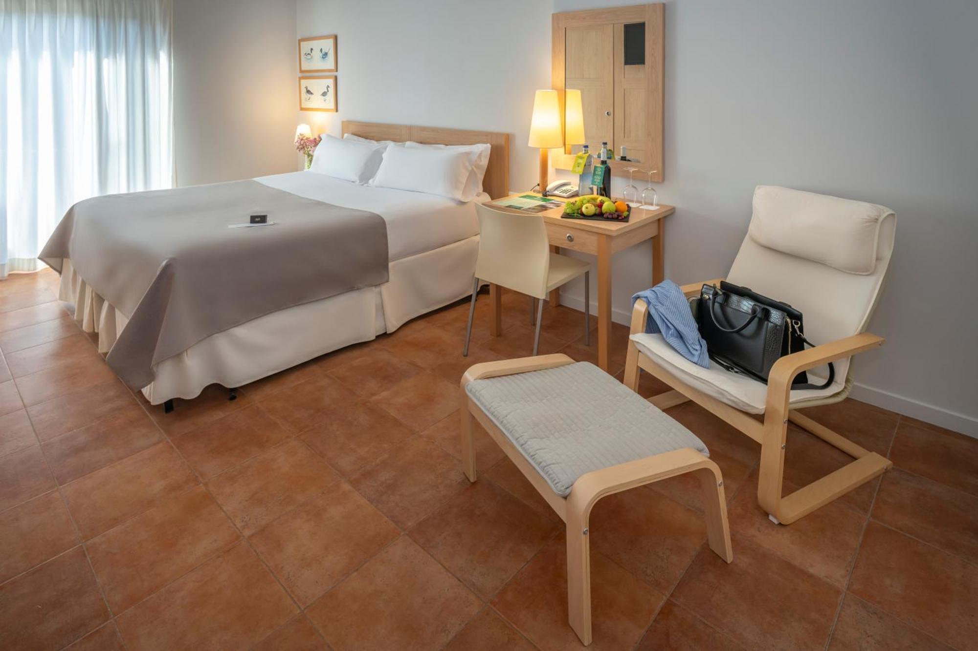 Hotel & Resort Vilar Rural D'Arnes By Serhs Hotels Sant Carles De La Rapita Phòng bức ảnh