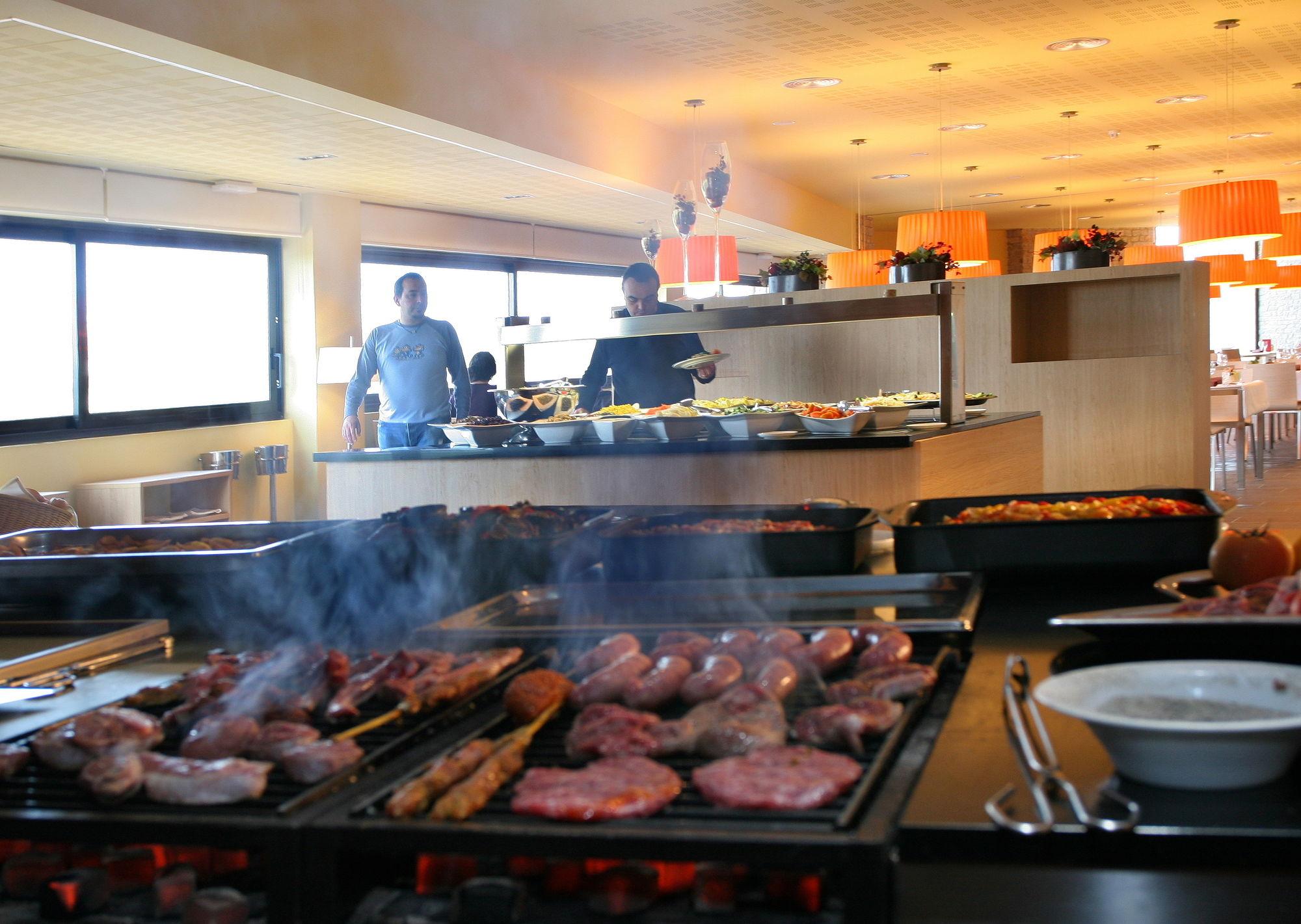 Hotel & Resort Vilar Rural D'Arnes By Serhs Hotels Sant Carles De La Rapita Ngoại thất bức ảnh